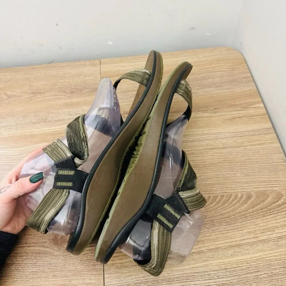 Chaco item good